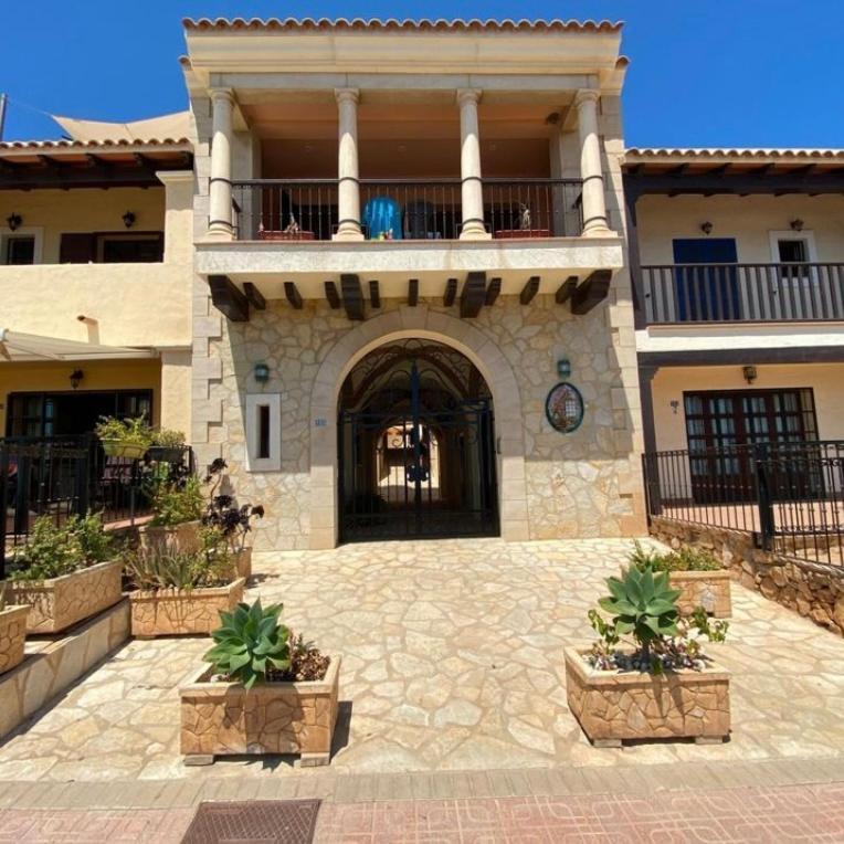 קואבס דל אלמאנסורה Luxury Penthouse Apartment מראה חיצוני תמונה